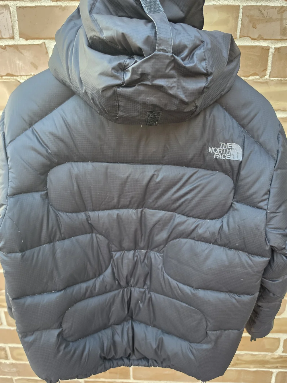 The North Face Black Hooded Puffer Jacket Men's Medium M